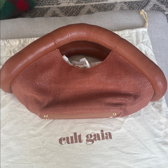 Cult Gaia Elodie Top Handle Auburn bag - Picture 8 of 11